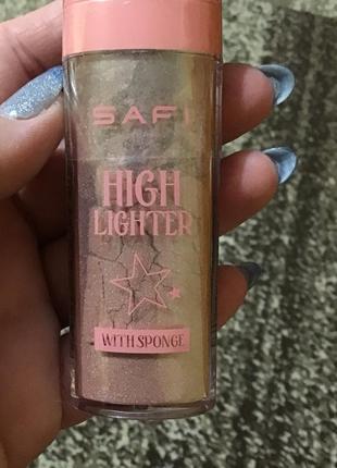 Трендовий хайлайтер розсипчастий