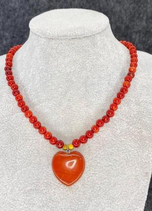 Чокер натуральный камень яшма красная d6мм + кулон сердце яшма l-38-43см