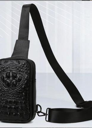 Нагрудная сумка из натуральной кожи, кожаная модная трендовая молодежная мужская сумка  черная2 фото
