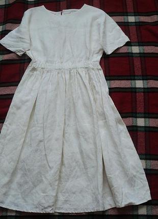 Шикарное льняное платье в стиле бохо