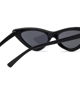 Детские солнцезащитные очки лисички / кошачий глаз черные4 фото