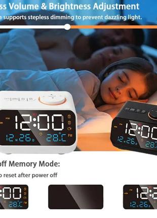 Часы настольные с радио и будильником арт. 04515