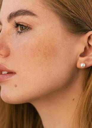Золотые серьги - пусеты с жемчугом с08812