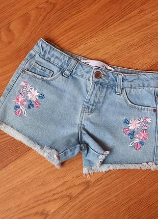 Моднячие шортики denim co на 8-9 лет