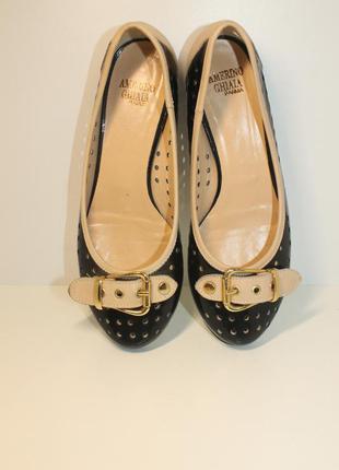 Очень милые балетки. италия