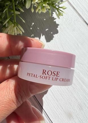 Fresh rose petal-soft deep hydration lip balm 🌹 крем для губ ☺️