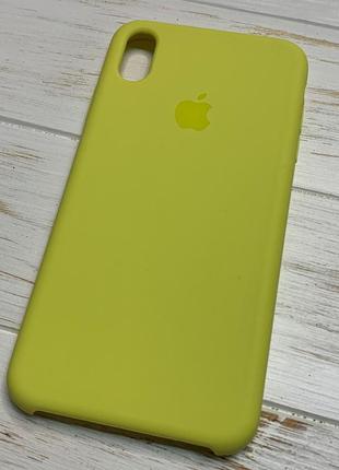 Силиконовый чехол silicone case для iphone xs max желтый flash 32 (бампер)2 фото
