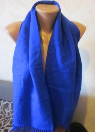 Теплый шерстяной шарф ( цвет синий) новый