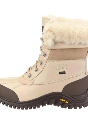 Черевики жіночі зимові уггі водонепроникні ugg australia adirondack ii waterproof.
оригінал!1 фото