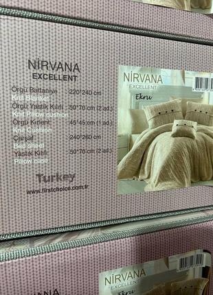 Изысканный набор с пледом. евро размер в комплекте вязаное покрывало и
вязаные наволочки постельный комплект туречки10 фото
