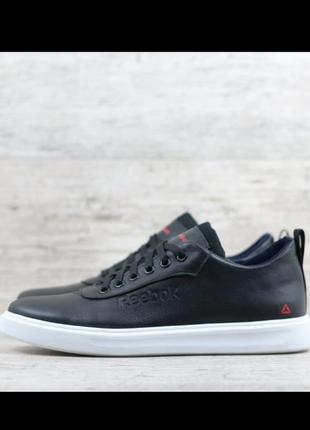 Мужские кожаные кеды/кроссовки reebok черные на белой подошве