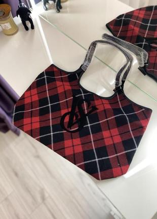 Сумка тоут вікторія сікрет victoria’s secret tote bag plush big logo сумка торт шопер виктория сикрет7 фото