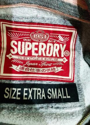 Практичне тепле худі на флісі унікальної британської марки одягу superdry.8 фото