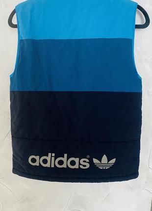 Продам жилетку на хлопця adidas1 фото