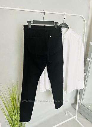 Черные базовые джинсы скини6 фото