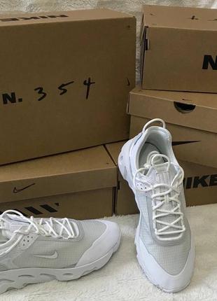 Nike react live white