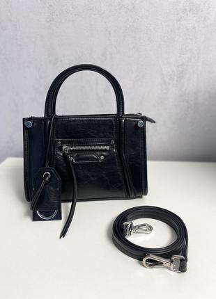 Небольшая стильная черная сумочка h&amp;m