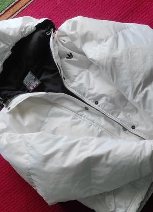 Adidas куртка зимняя белая s1 фото