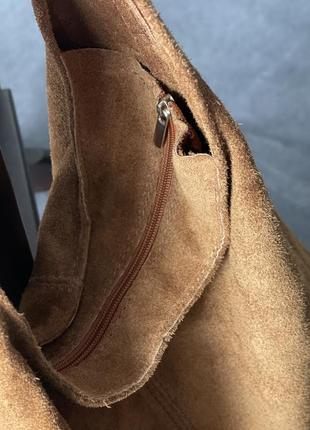 Замшевая светло-коричневая сумка-хобо monica, италия, цвета в ассортименте7 фото