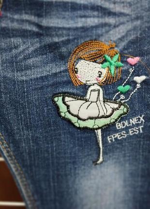 Джинси на 4-5років 3