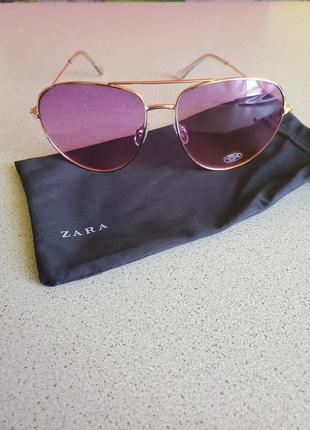 Стильные розовые очки с чехлом zara3 фото