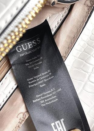 Сумка guess белая под кожу крокодила женская9 фото