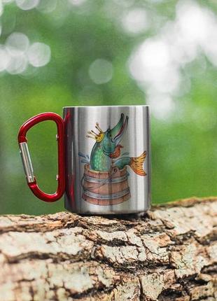 Металлическая кружка на карабине для рибочки