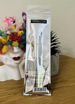 Оригинальная кисть для макияжа makeup revolution angled powder brush queen angled3 фото