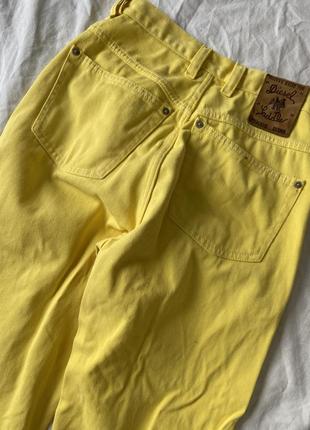 Желтые джинсы женские5 фото