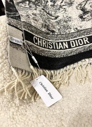 Шарф с принтом тигры в стиле christian dior5 фото