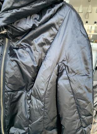 Чорне жіноче пальто куртка пуховік італія  розмір м6 фото