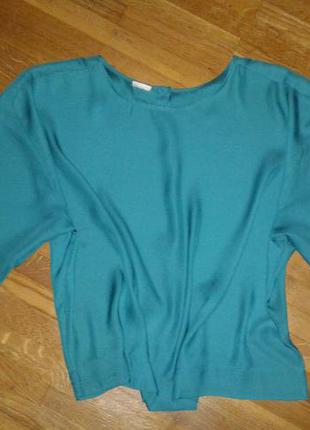 Стильная шифоновая блузочка яркого изумрудного цвета со свободным падающим рукавом 3/41 фото