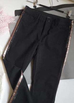 Tezenis невероятно крутые брюки скинни с лапасами р. м6 фото