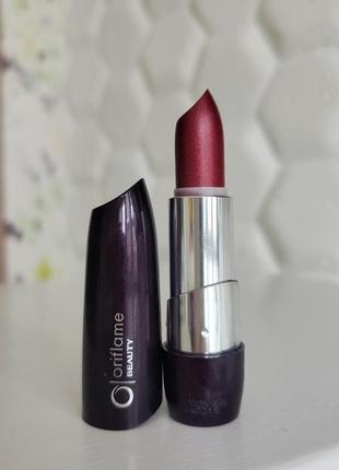 Помада для губ орифлейм  red irresistible 22542 beauty