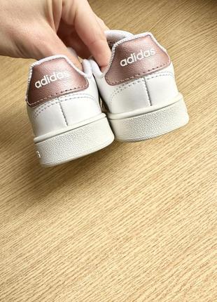 Кроссовки на девочку adidas6 фото