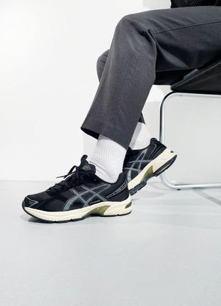 Кроссовки asics6 фото