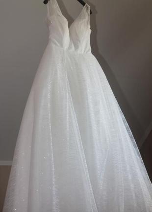 Весільна сукня