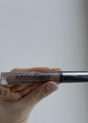 Nyx lingerie liquid lipstick matte матова помада lipli21 21 delicate lust3 фото