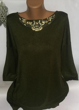 Шикарний светр з камінням і бісер