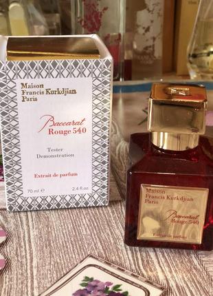 Baccarat rouge 540 extrait de parfum