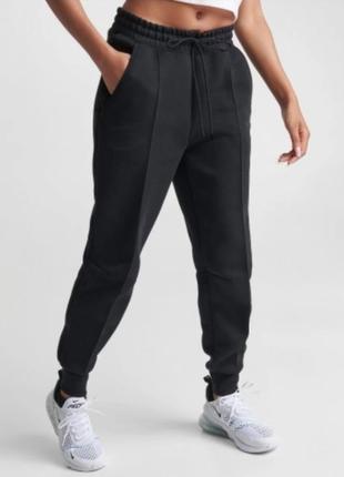 Брюки женские спортивные nike sportswear tech fleece jogger pants black fb8330-010 оригинал