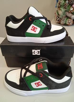 Оригинальные кожаные кроссовки dc shoes.1 фото