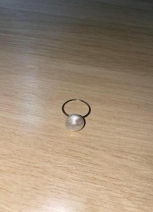 Кольцо с жемчужиной