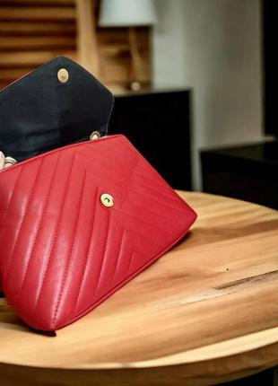 Женская сумка с регулируемой ручкой искусственная кожа цвет красный3 фото