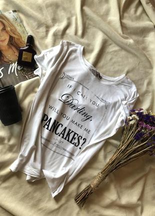 Білосніжна футболка mint&berry з написом спереду