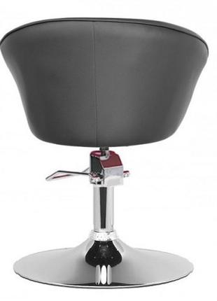 Кресло парикмахерское черного цвета мурат р3 фото