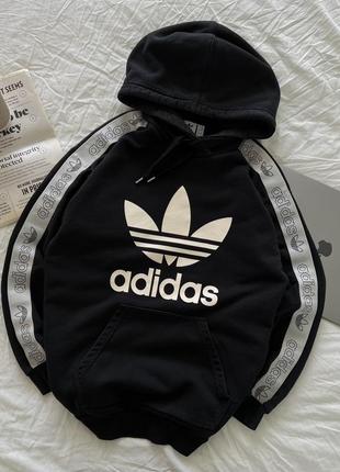 Худи с лампасами adidas