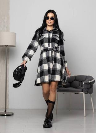 Теплое платье в клетку байка