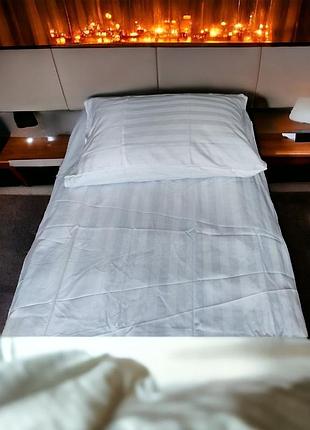 Простынь сатин страйп 220×240 евро + белая