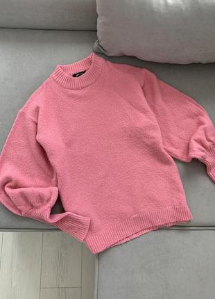 Рожевий светр